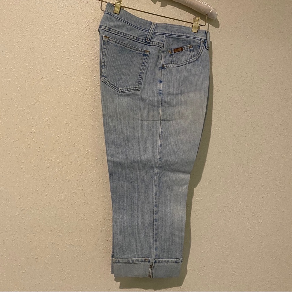Lee High Waist Denim Capri Pants 10 M Mom jeans Vintage Denim Cropped Je…